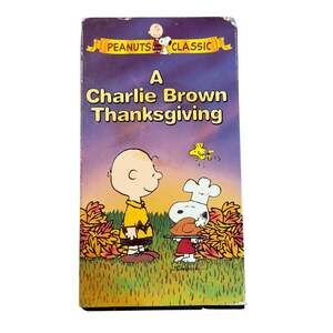 1994 Peanuts Classic A Charlie Brown Thanksgiving VHS tape blockbuster rental